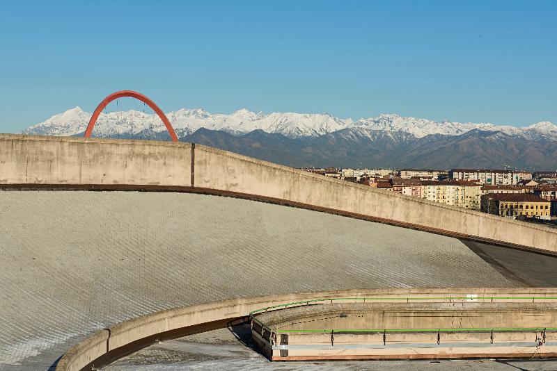 Hotel Doubletree By Hilton Turin Lingotto Extérieur photo